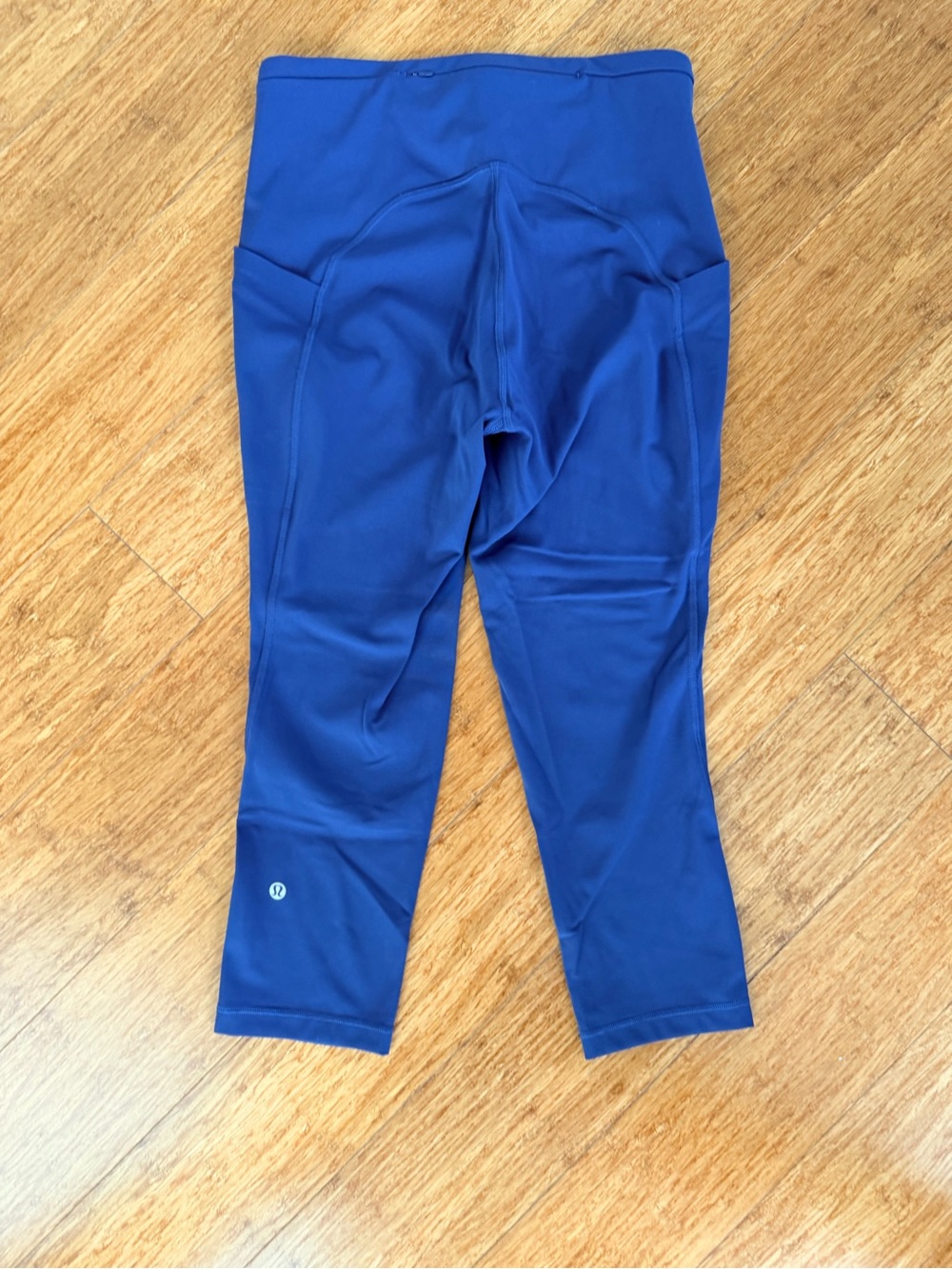 lululemon athletica Women's Royal Blue Cropped Leggings